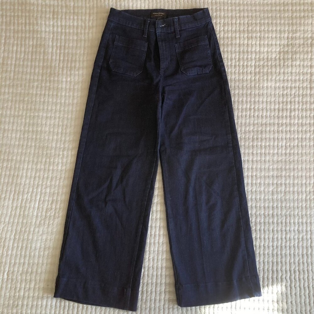 Banana Republic High Rise Wide Leg Jeans, size 2, Dark Wash